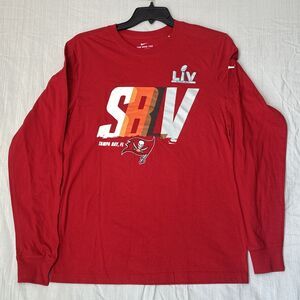 The Nike Tee Tampa Bay Buccaneers Super Bowl LIV Champions Red L/S T-Shirt Small